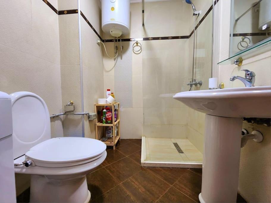 Appartement One Bd Flat Near Center With 24H Self Check In à Tirana Extérieur photo